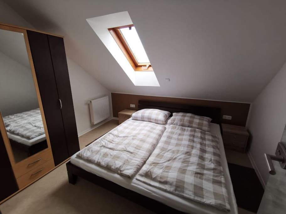 Studio Und Apartment Auf Dem Pferdehof Burgpreppach Экстерьер фото
